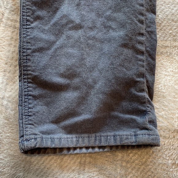 AEO mom straight corduroy Jean: size 8 long - Picture 5 of 6